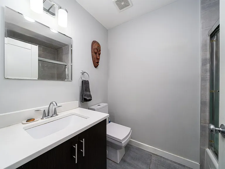 516 Monroe St #1 — Photo 5