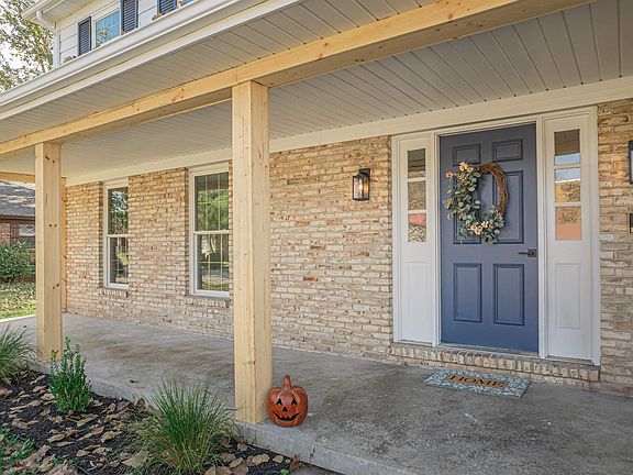 2nd image of 10599 Williamsburg Dr