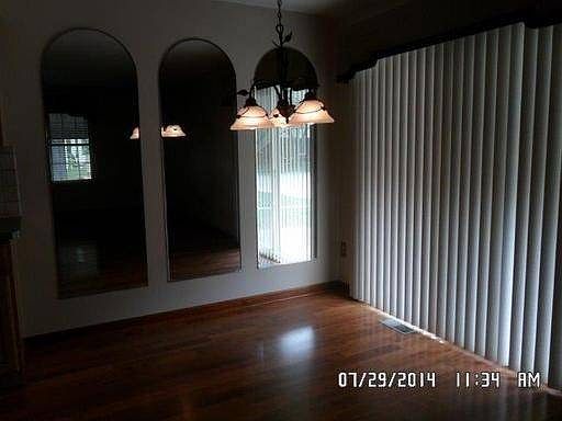 5th image of 24729 Meadow Creek Dr