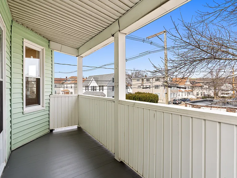 99 Beech St #2 — Photo 9