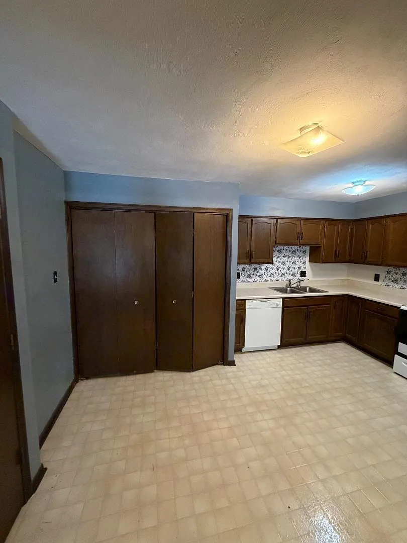 Unit Photo - 1816 Tanner Bridge Rd #B