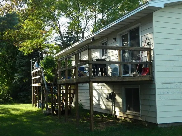 130 Fromm Cir, Granite Falls, MN 56241