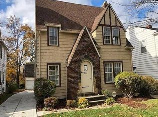3694 Avalon Rd, Shaker Heights, OH 44120
