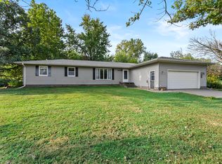 2622 Bayfield Rd, Muscatine, IA 52761