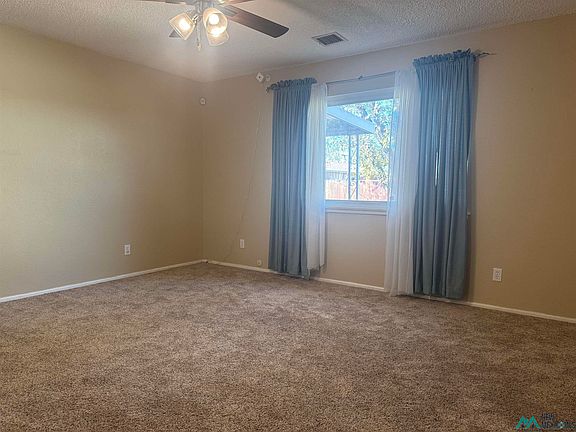 3rd image of 1704 W Jacobs Ave