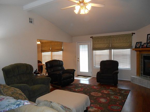 2nd image of 206 Strip Pit Rd