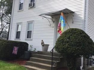 15 Dorrance St, Chicopee, MA 01013