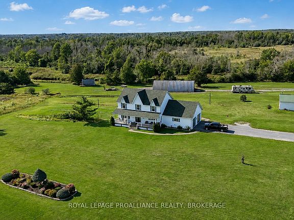 2nd image of 867 Millhaven Rd