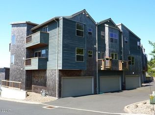 79 NE Lane St, Depoe Bay, OR 97341