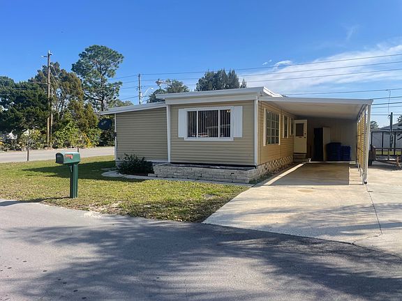 3rd image of 1 John F Kennedy St #1