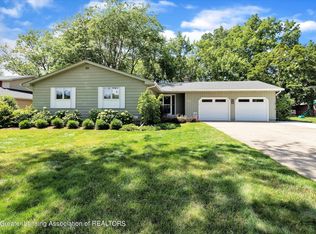 1717 Heather Haven Dr, Holt, MI 48842