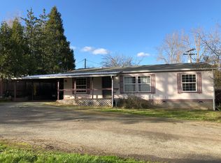140 Johnson St, Canyonville, OR 97417