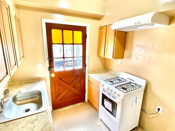 5th image of 31-49 32nd St