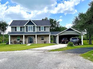 1 Love Dr, Goliad, TX 77963