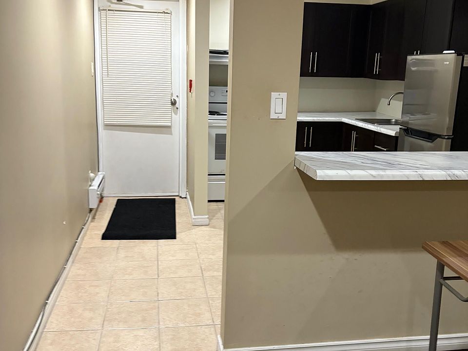 1st image of 1839 Davenport Rd #Basement