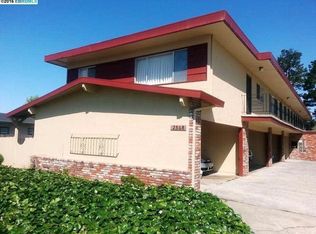 2568 Grove Way APT 4, Castro Valley, CA 94546