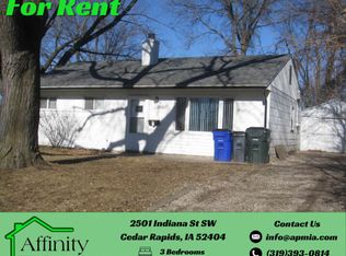 2501 Indiana St SW, Cedar Rapids, IA 52404