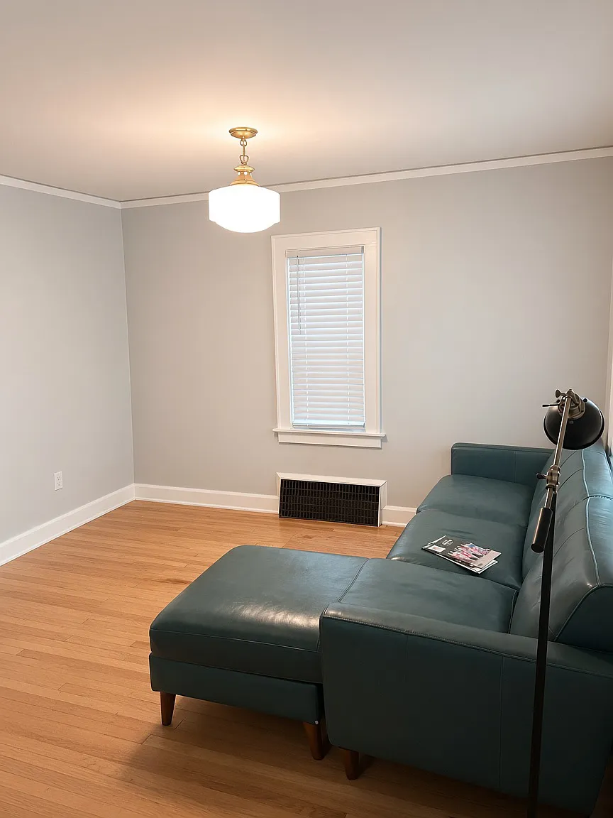 3 bed, 1300 sqft, $4,000 — Photo 2