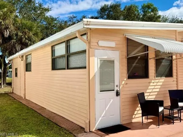 16 Bass LN #16, NAPLES, FL 34114