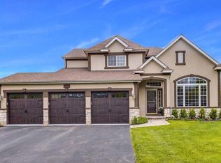 1632 Normandy Woods Ct, Grayslake, IL 60030