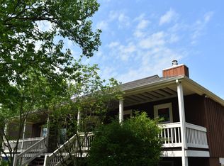 3293 Carriage Ln, Lexington, KY 40517