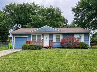 405 SW Highland St, Lees Summit, MO 64063