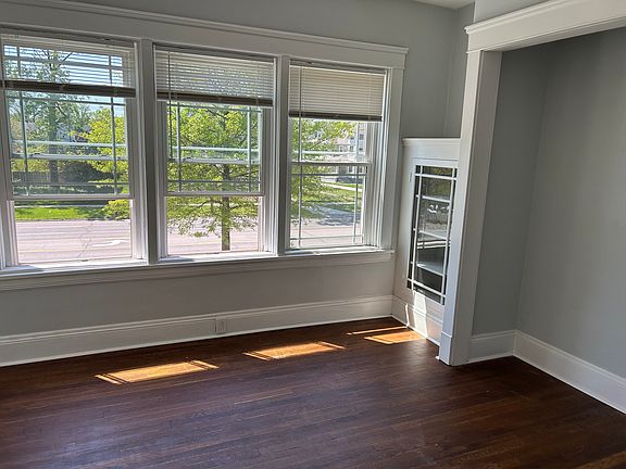 4th image of 12970 Clifton Blvd APT 3
