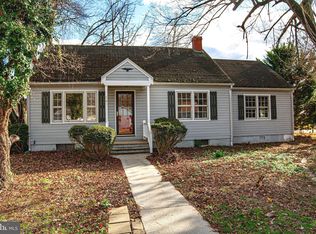 808 Daingerfield St, Tappahannock, VA 22560