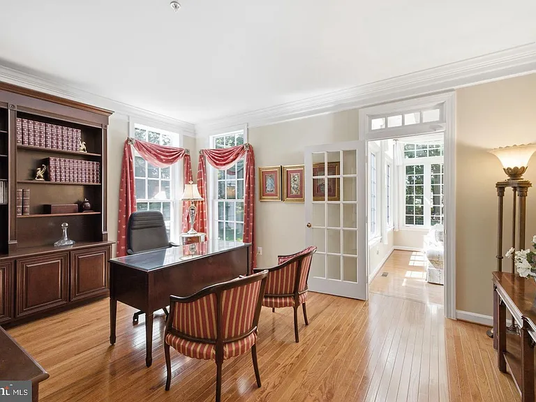 14140 Seneca Rd — Photo 23