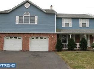 230 Argyle Rd, Langhorne, PA 19047