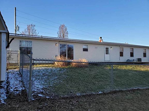 5th image of 134 Willow Pointe Dr