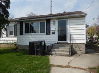 1805 Sycamore Line, Sandusky, OH 44870