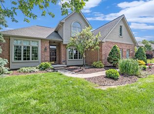 712 Dornoch Dr, Ann Arbor, MI 48103