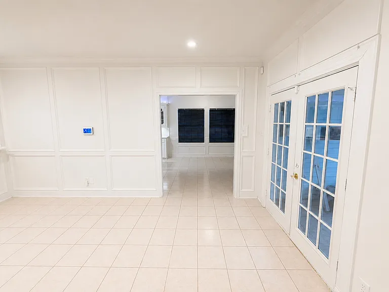 7218 Holder Forest Ct — Photo 50