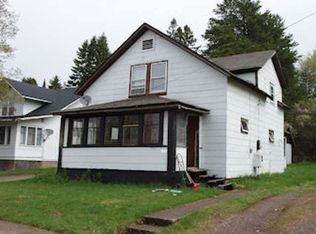566 E 1st St #E, Glidden, WI 54527