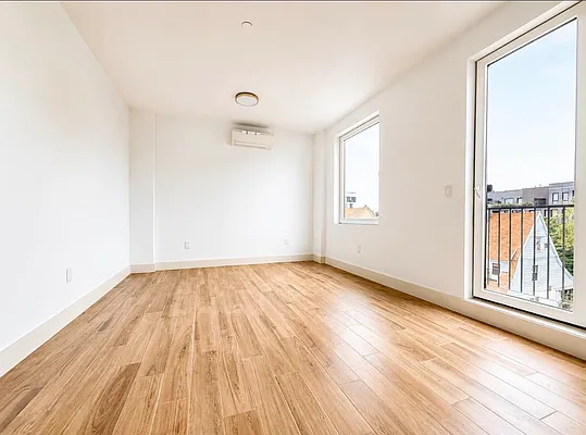 Bedroom, photo 4