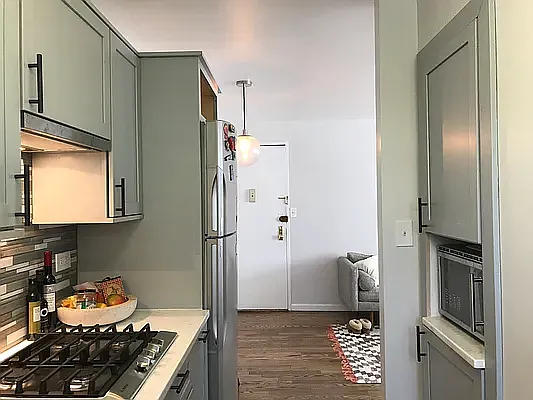 Rented by Corcoran | media 6