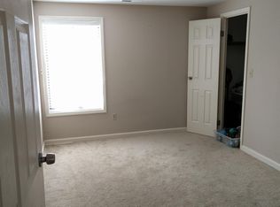 102 Shepard Ave, Hamden, CT 06514