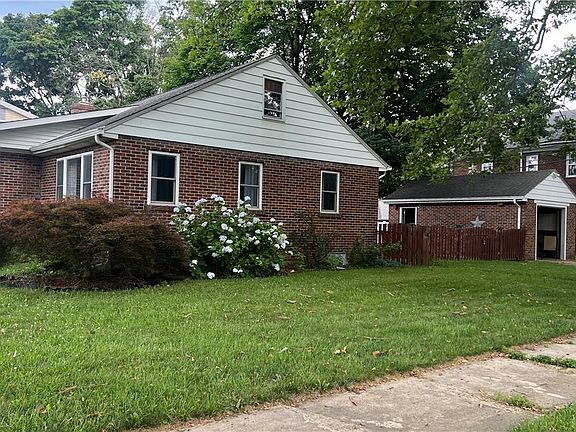 2nd image of 2420 Tilghman St #2426