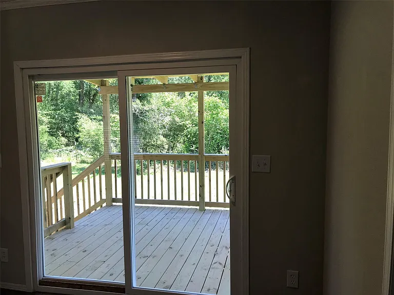 246 Brenda Rd — Photo 22