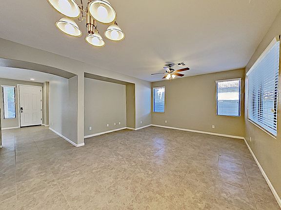 5th image of 8758 W Windrose Dr