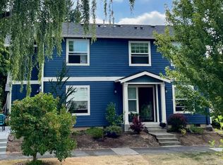 7305 NE Siskiyou St #B, Portland, OR