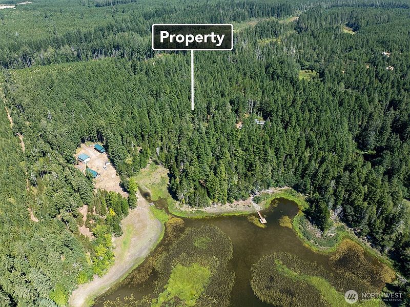5th image of 2531 W Hanks Lake Road