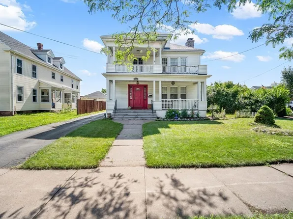1846 Northampton St, Holyoke, MA 01040