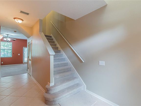 2nd image of 3023 Pointeview Dr
