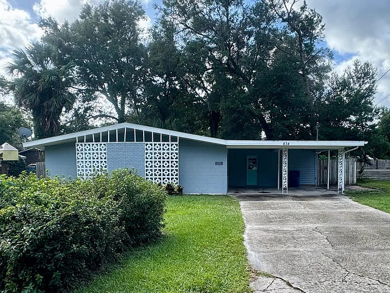 834 S Woodward Ave — Photo 24