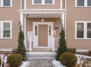 35 Coffey St UNIT 1, Boston, MA 02122