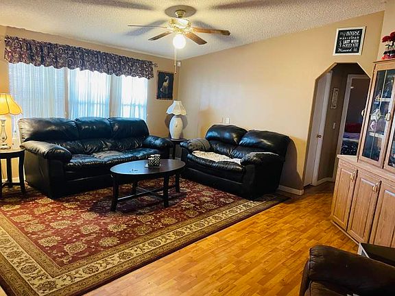 5th image of 245 S 56th St #41