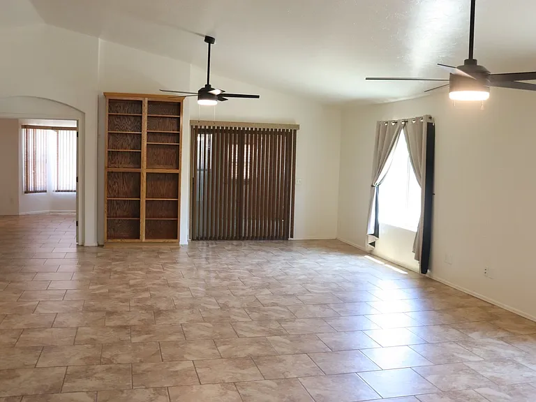 5379 Almosa St — Photo 3