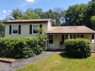 37 Karen Joy Dr, Middletown, NY 10940